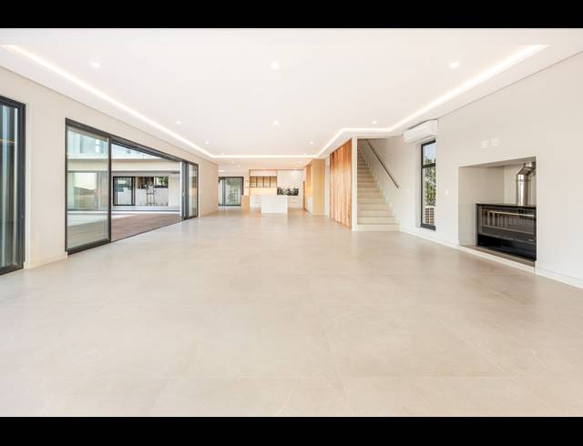 5 BEDROOM HOUSE FOR SALE IN CLARA ANNA FONTEIN